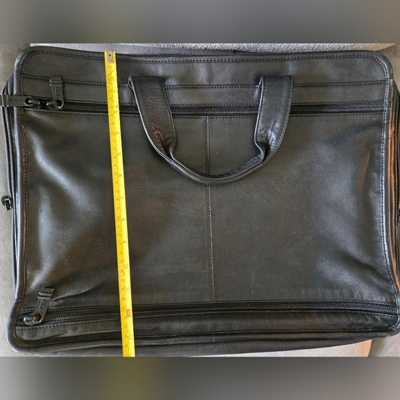 Tumi Black Leather Expandable Laptop Bag - Picture 12 of 13